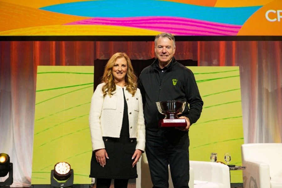 Packer AWARD
